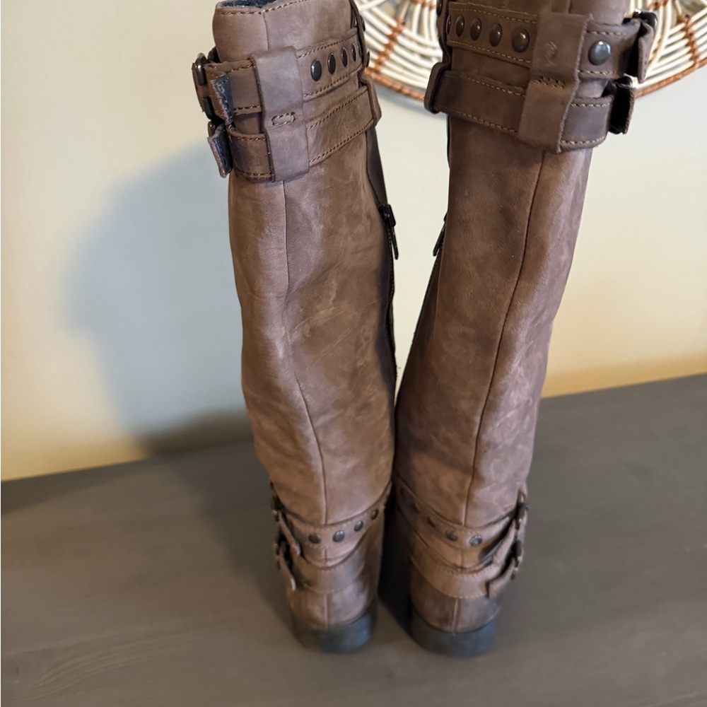 Born Gwynn Harness Brown Leather Knee High Boots - Picture 8 of 11